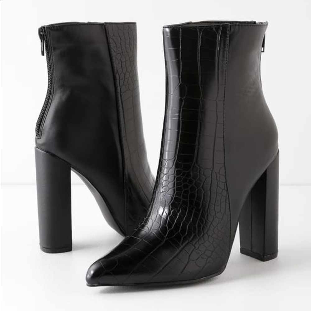 Faux crocodile black bootie